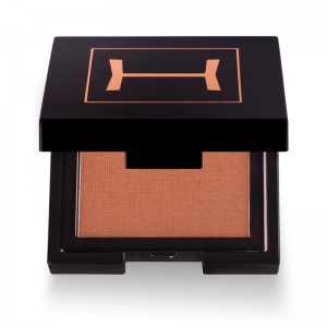 Hot Make-up Professional Red Carpet Ready Blush Falling Softly