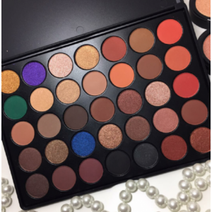 OPV Gorgeous Eyeshadow Palette